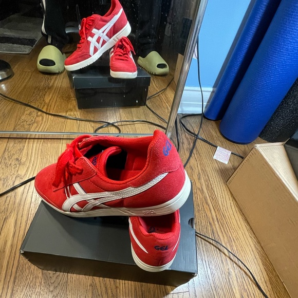 Red classic ASICS - Picture 4 of 7